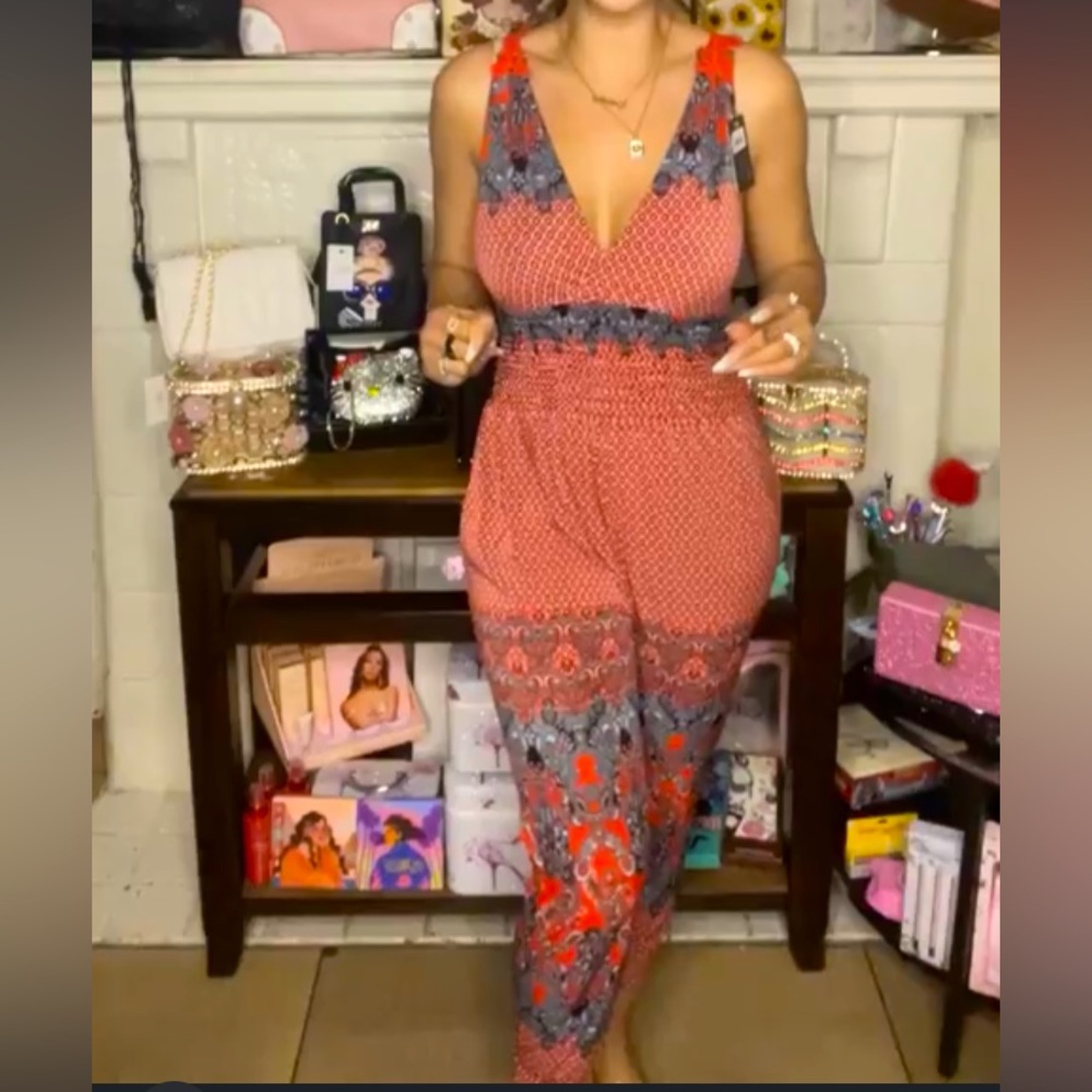 NEW J & W Stretchy Pants Jumpsuit Size XXL Butterfly Lace Back Smocked in Red